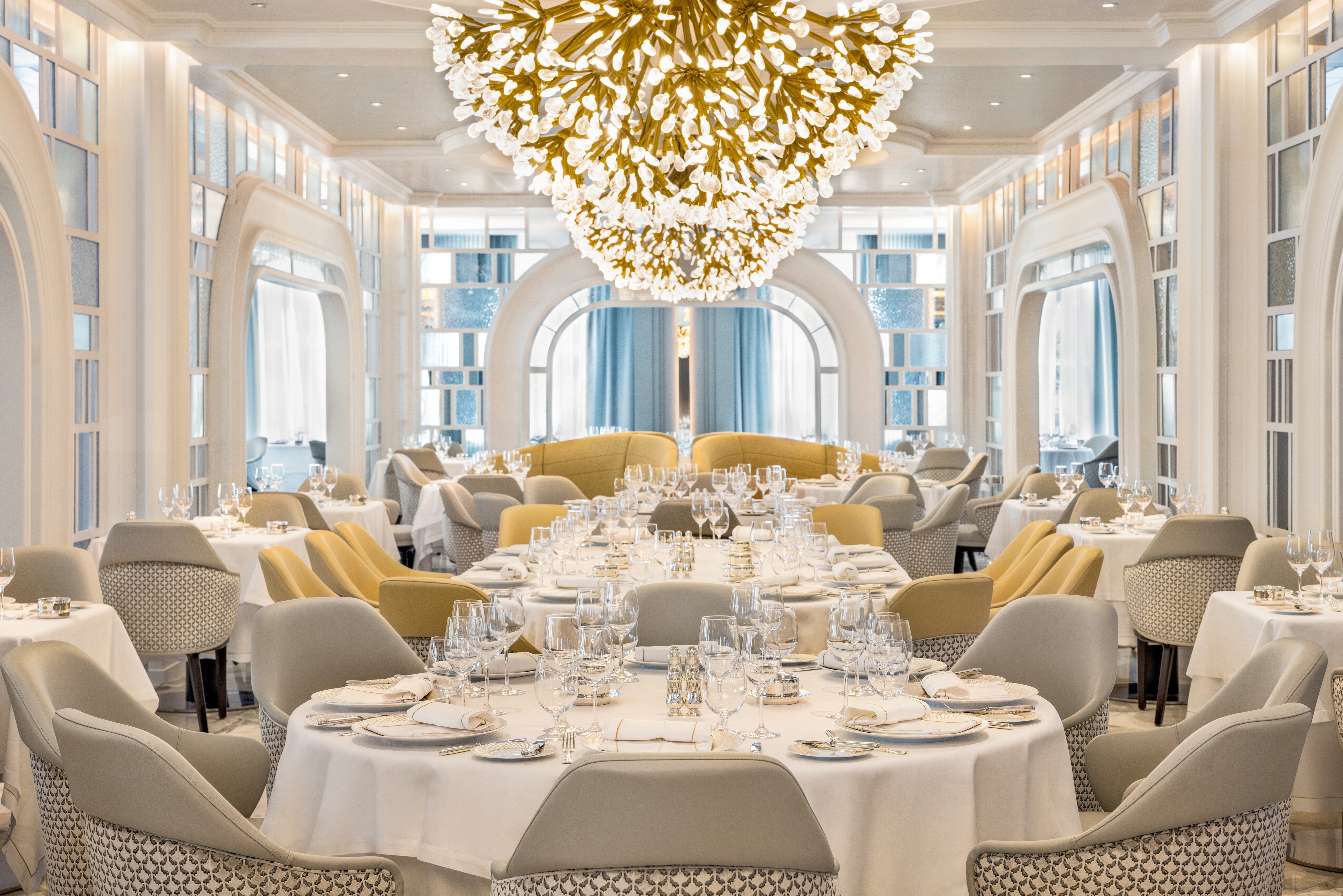 Oceania Allura - The Grand Dining Room